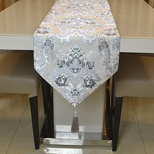 極美品1PIU1UGUALE3 GOLF定価20万円24AWダウンセットアップⅤ 公式